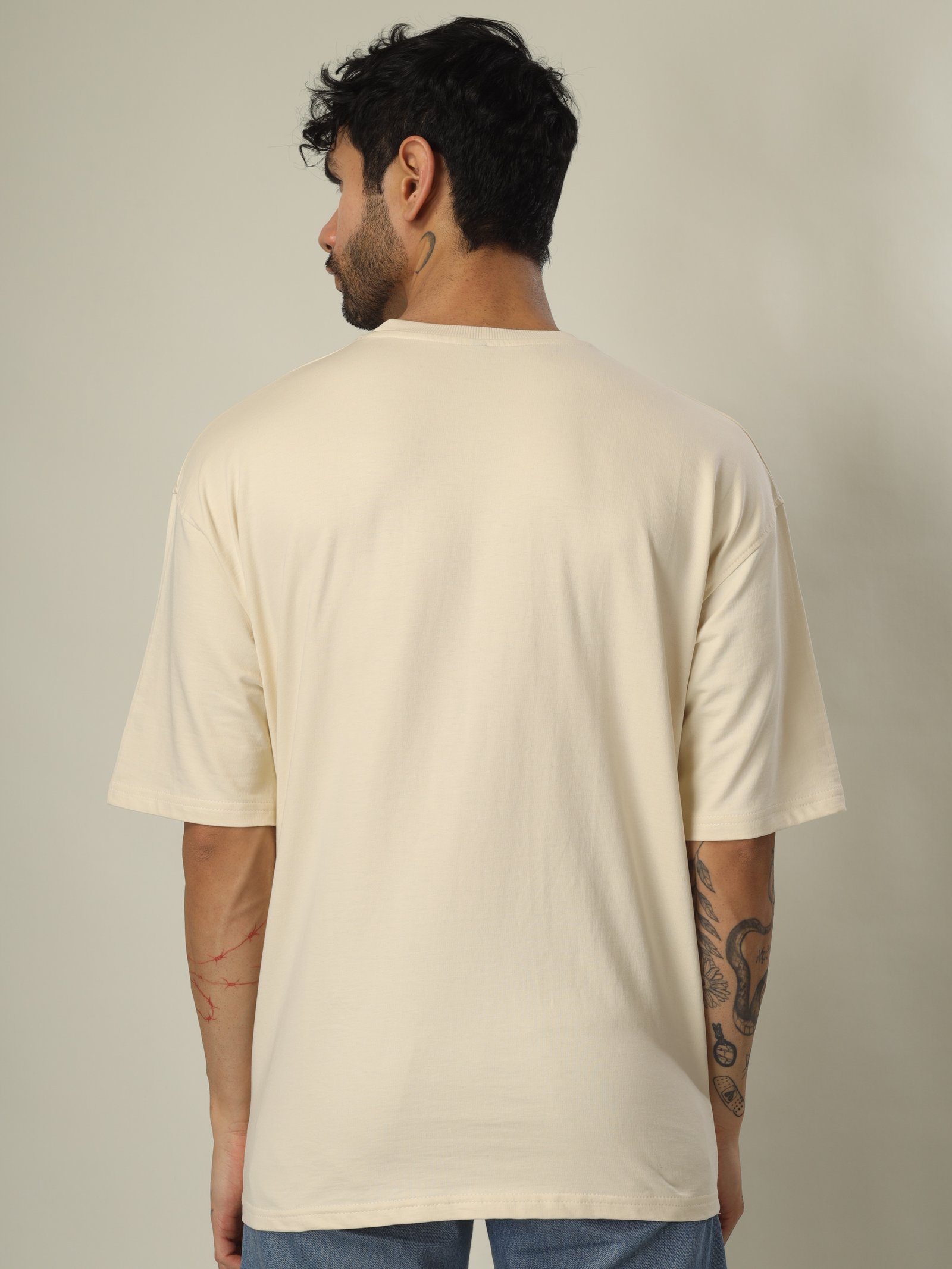 Oversize  T-Shirt Unisex (Light Sandal)